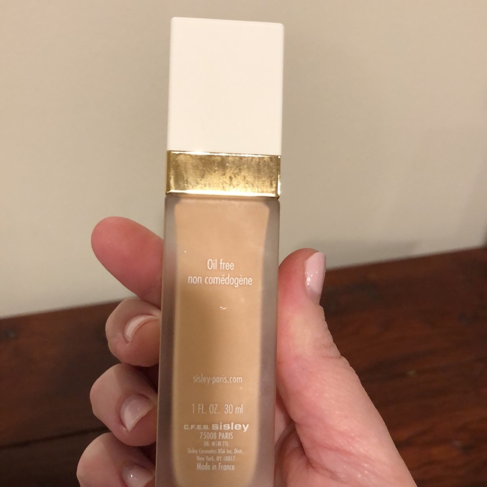 Sisley anti-aging foundation Vanilla